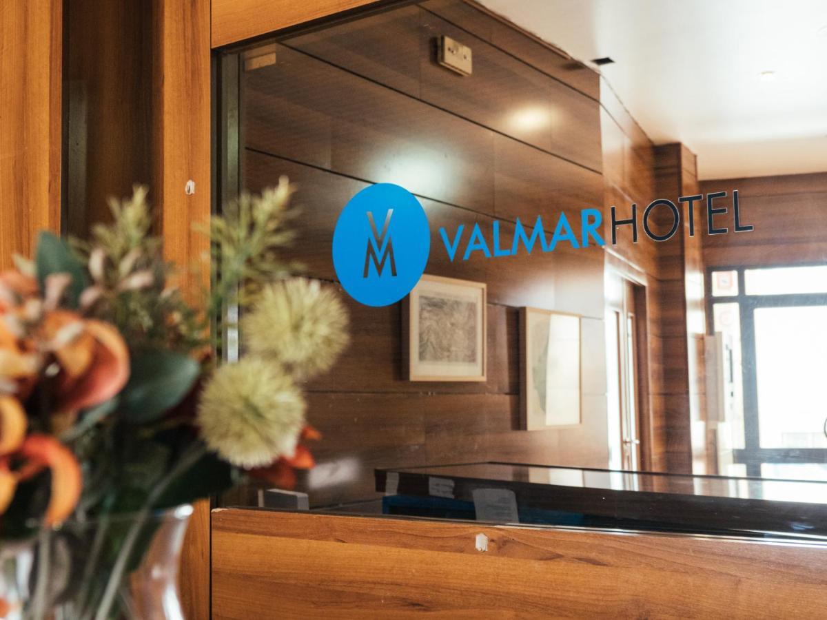 Hotel Valmar Villar de Olalla Exteriör bild